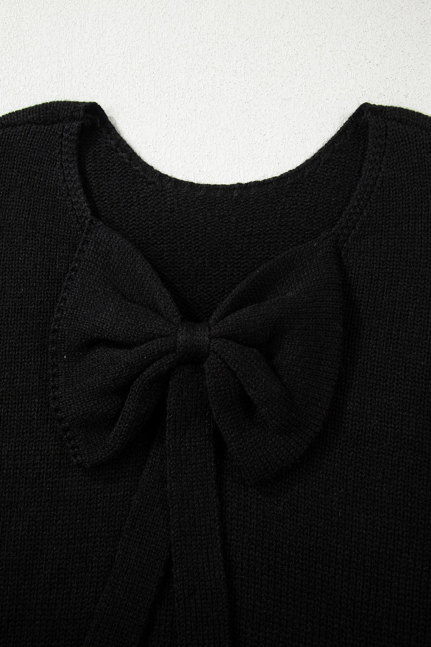 Bow Tie Backless Bubble Sleeve Sweater