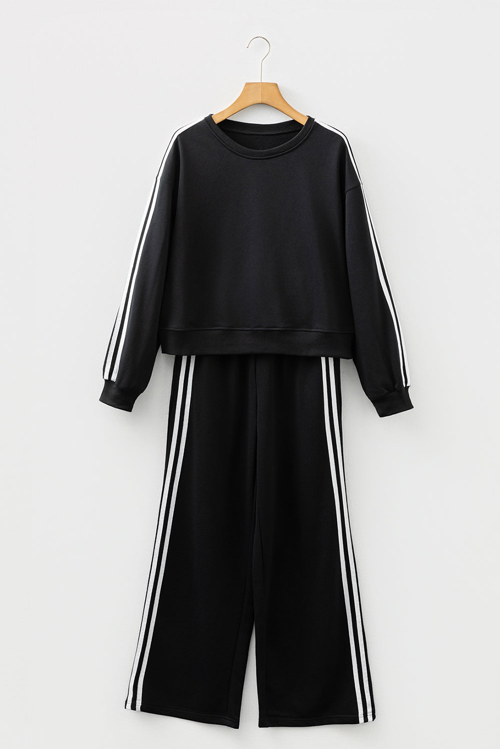 Varsity Stripe Crewneck Pullover & Sweatpants Set