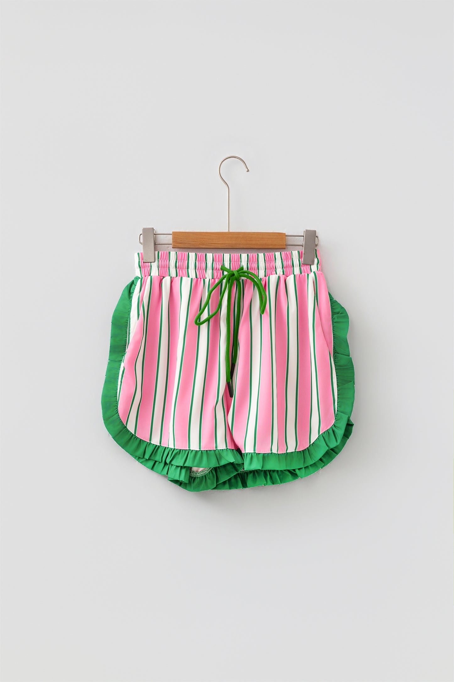Stripe Contrast Ruffle Trim Drawstring Shorts