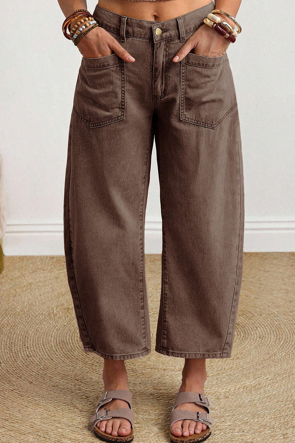 Solid Denim Patch Pocket Barrel Leg Jeans