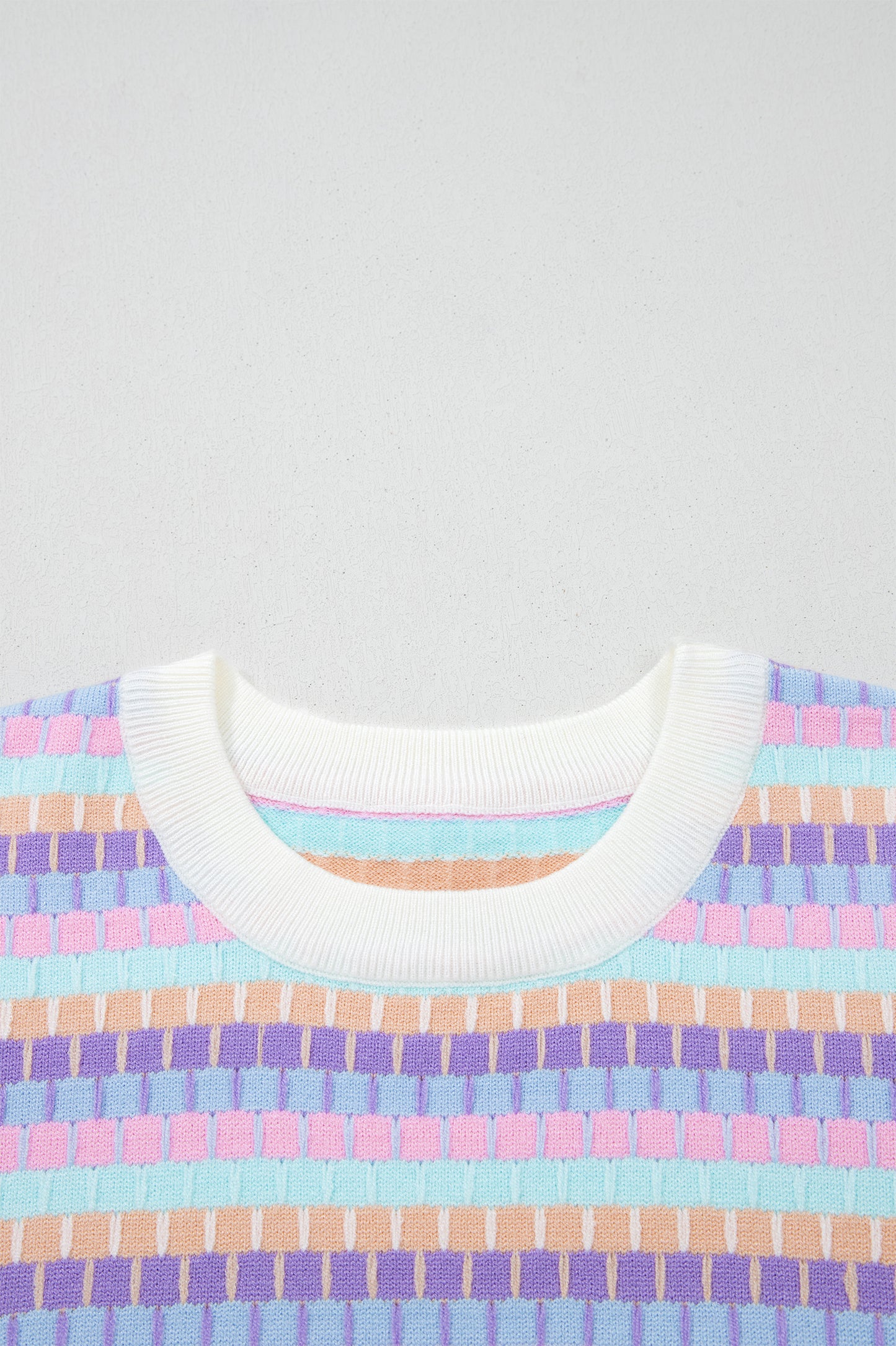 Abstract Stripe Short Sleeve Sweater Knit Top