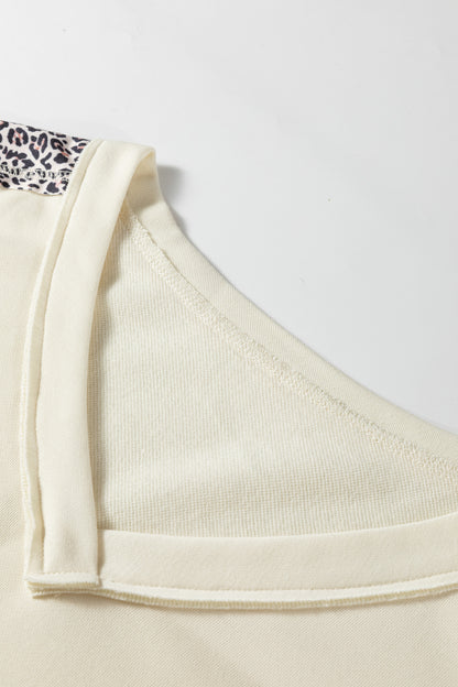 Plus Size Leopard Patchwork V-Neck Short Sleeve Top