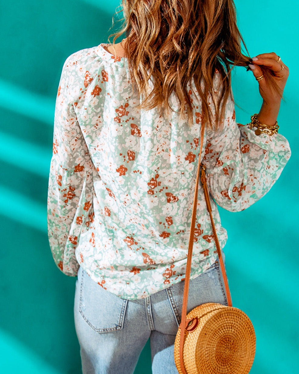 Floral Puff Sleeve V-Neck Top