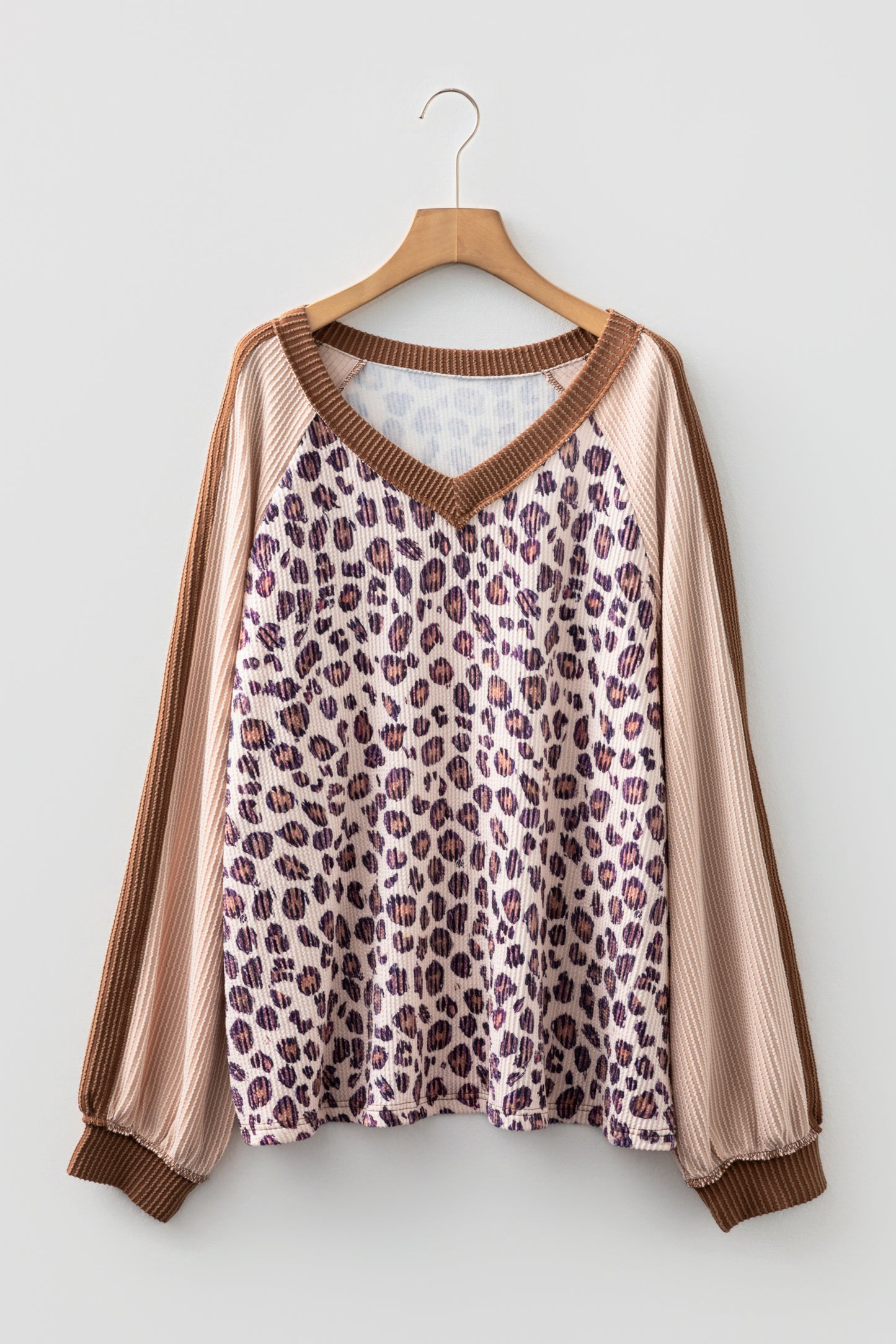 Plus Size Leopard Colorblock Ribbed V-Neck Pullover