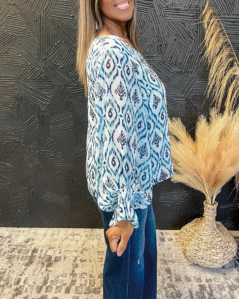 Geometric Shirred Puff Sleeve Blouse