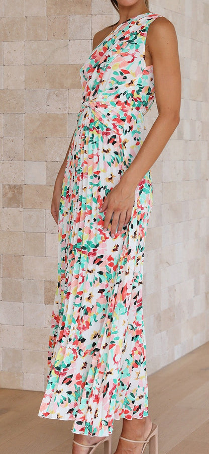 Artsy Floral Pleated Maxi Dress