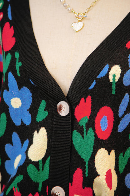 Floral Buttoned V-Neck Cardigan Sweater