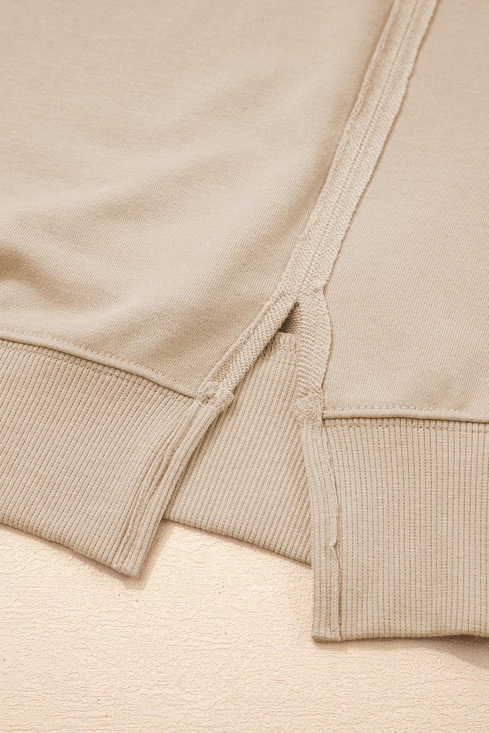 Solid Raw Edge Raglan Sleeve Side Slit Sweatshirt