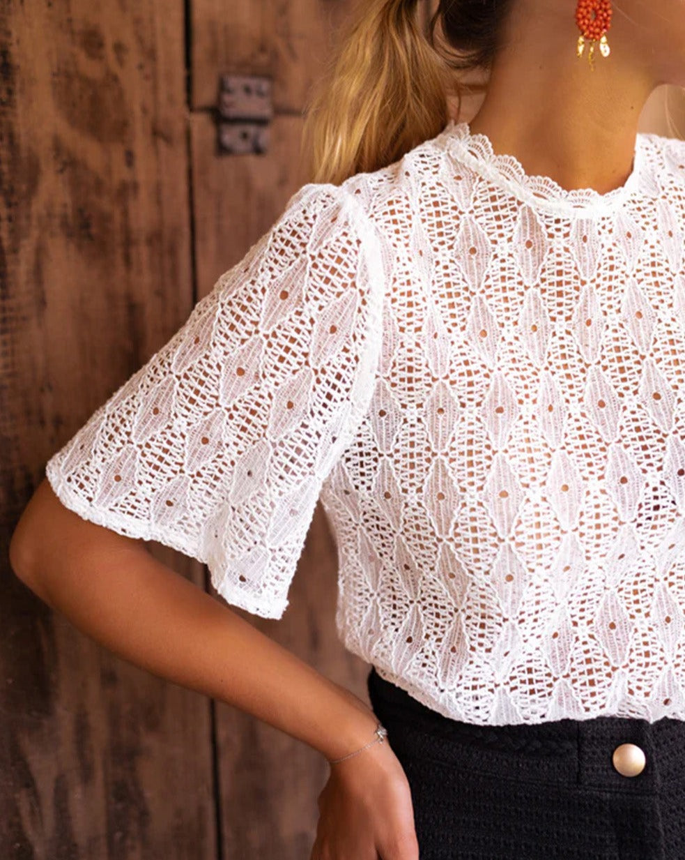 Scalloped Lace Keyhole Back Blouse