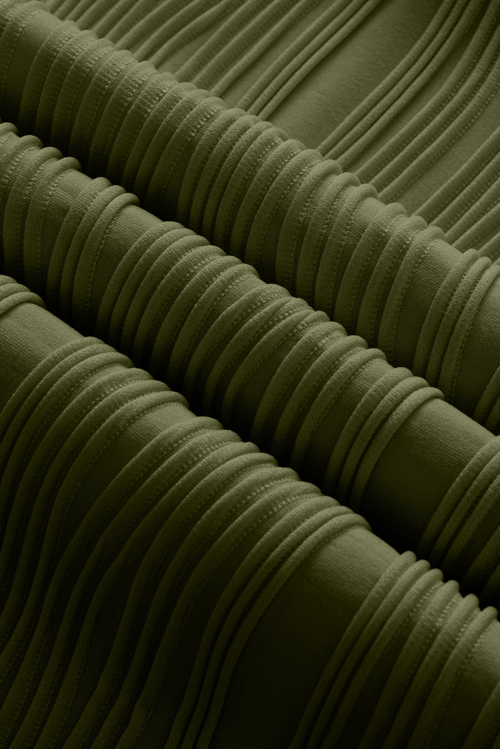 Plus Size Solid Wavy Textured Short Sleeve Tee