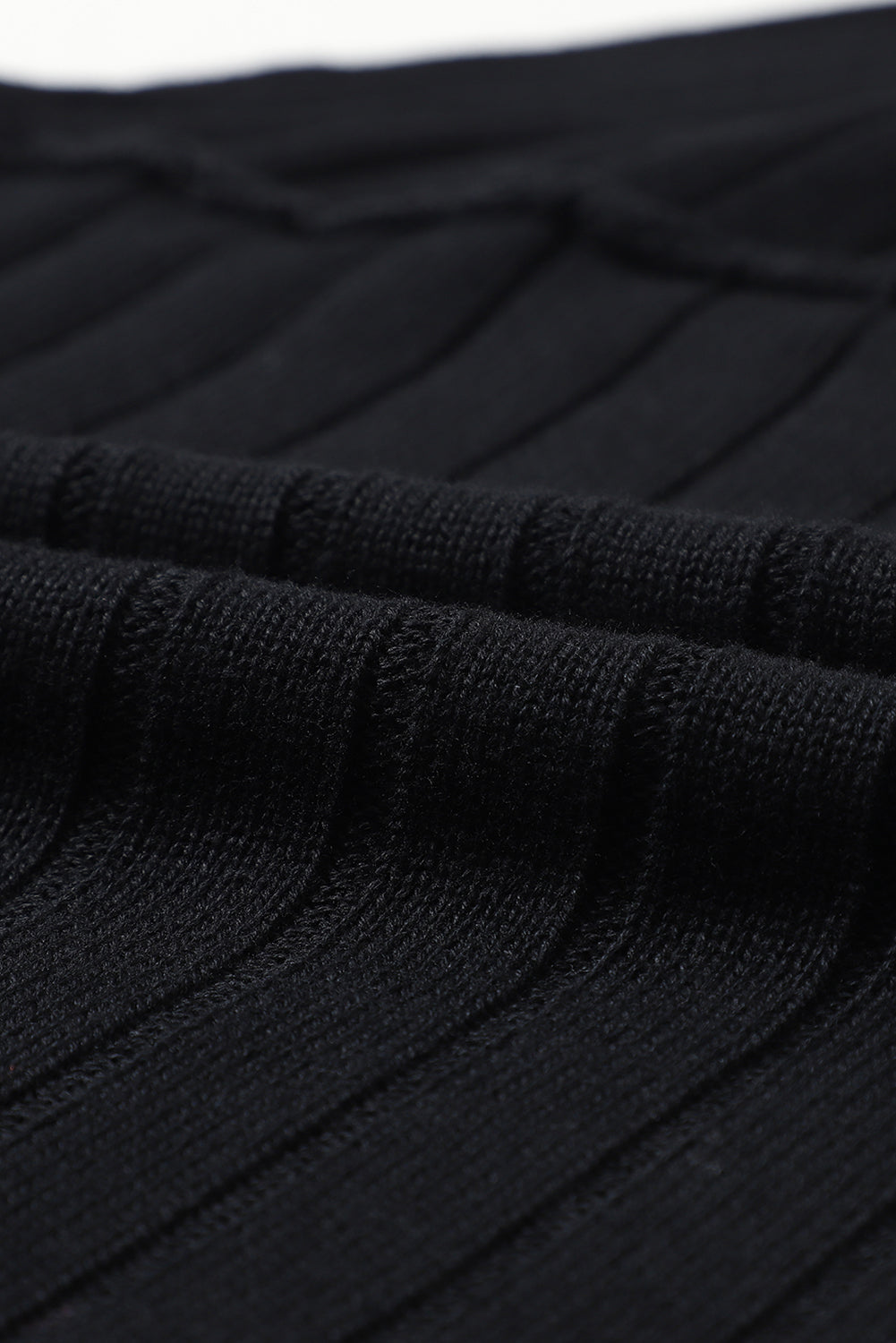 Ribbed Knit Reverse Seam 3/4 Sleeve Sweater