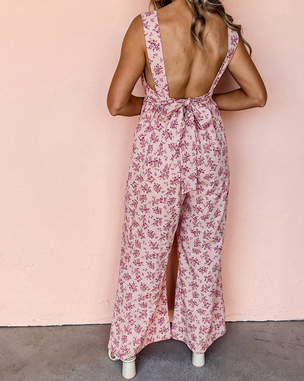 Floral Scoop Neck Sleeveless Jumpsuit