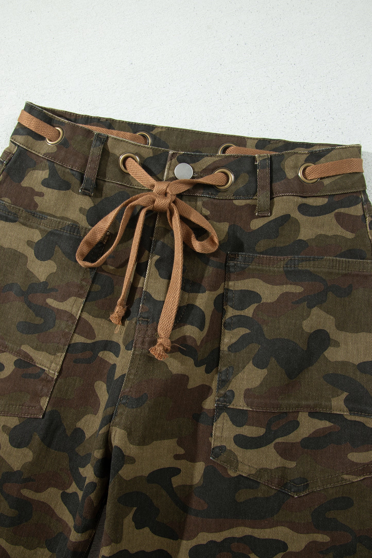 Camo Retro Grommet Tie Waist Loose Jeans