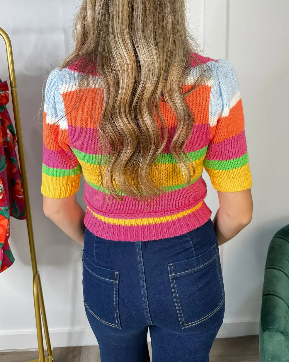 Colorblock Short Sleeve Crop Sweater