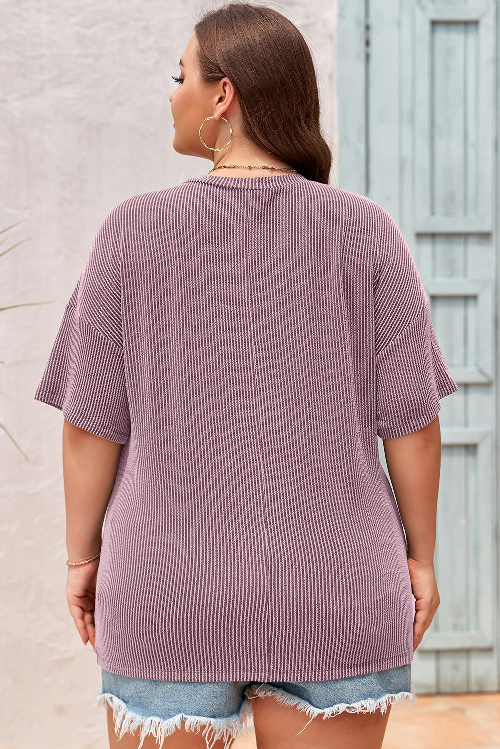 Plus Size Solid Corded Knit V-Neck T-Shirt