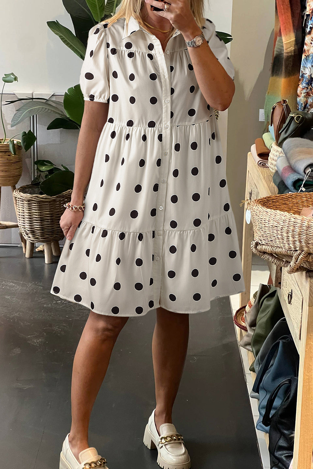 Polka Dot Buttoned Short Sleeve Dress