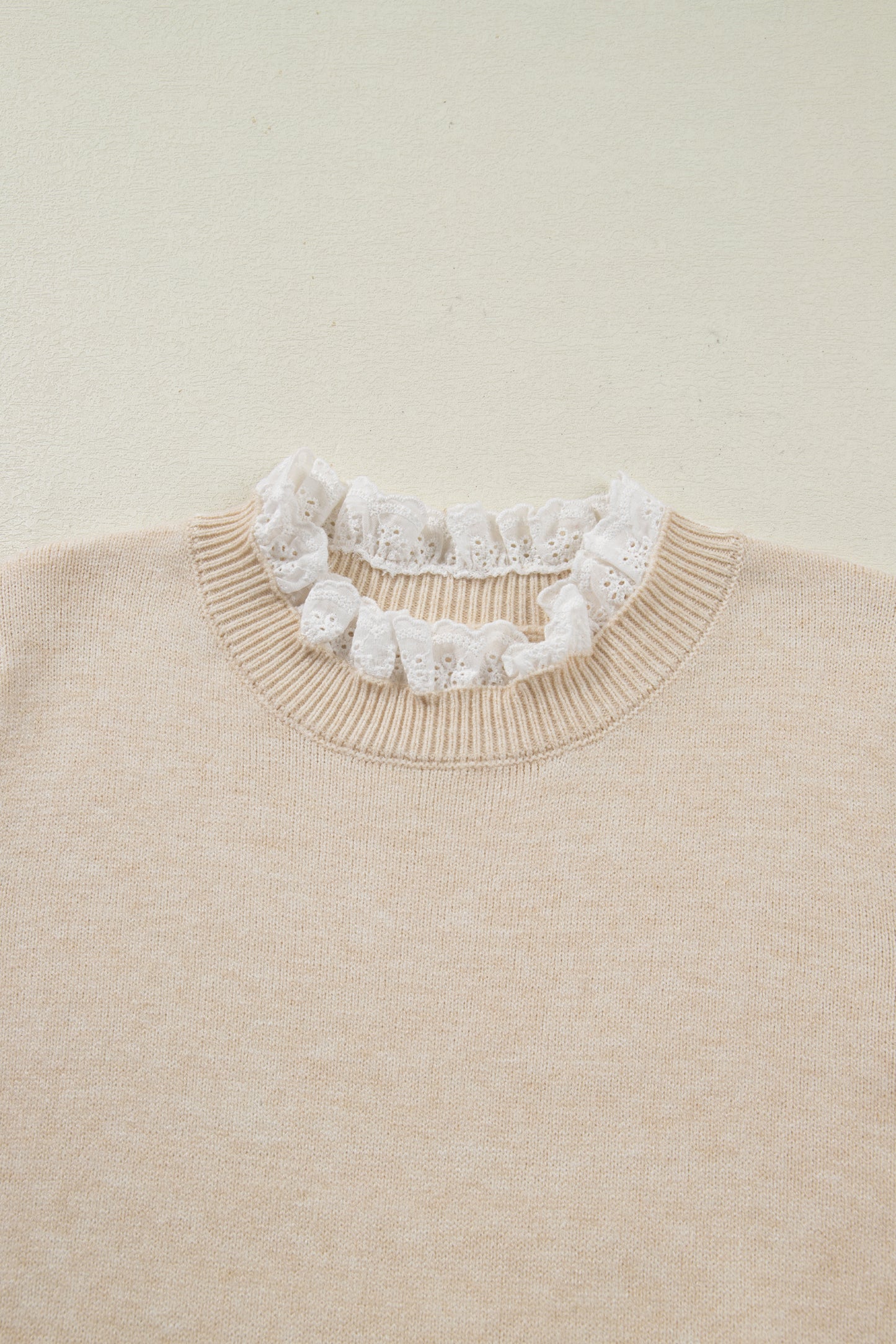 Lace Trim Patchwork Buttoned Cuff Sweater