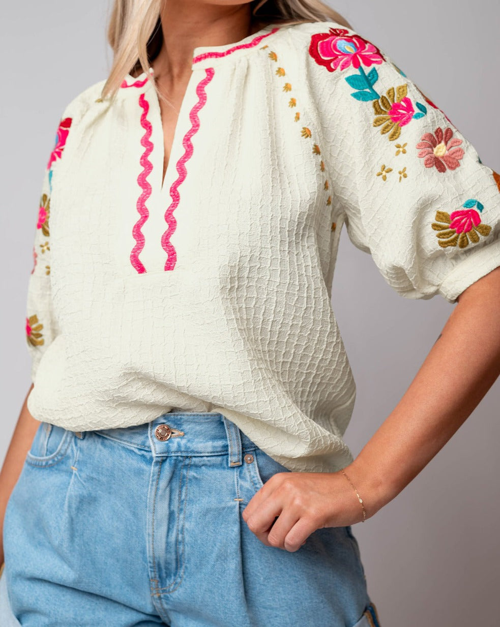 Floral Embroidered Puff Sleeve Blouse