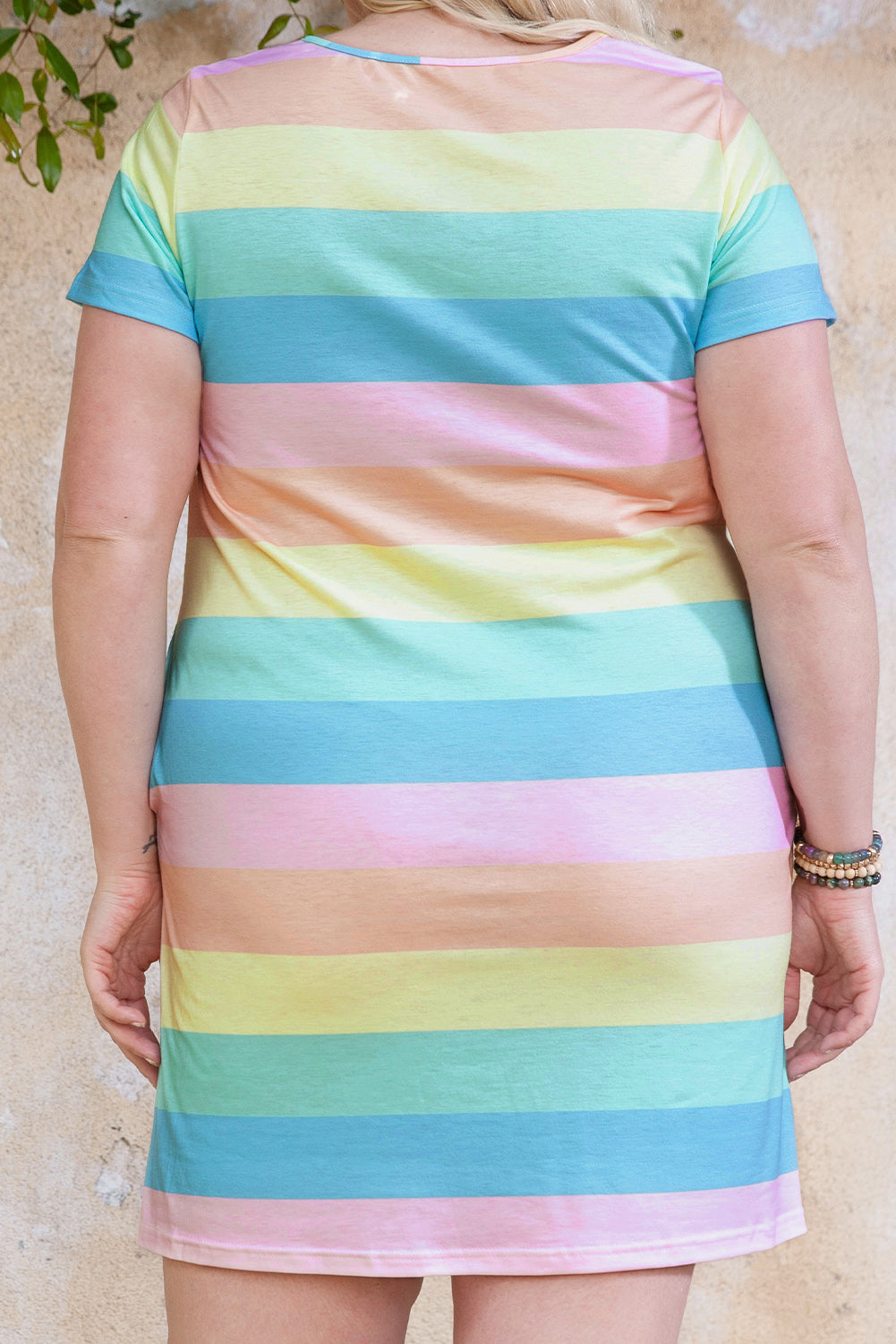 Colorblock Pocketed V-Neck T-Shirt Dress