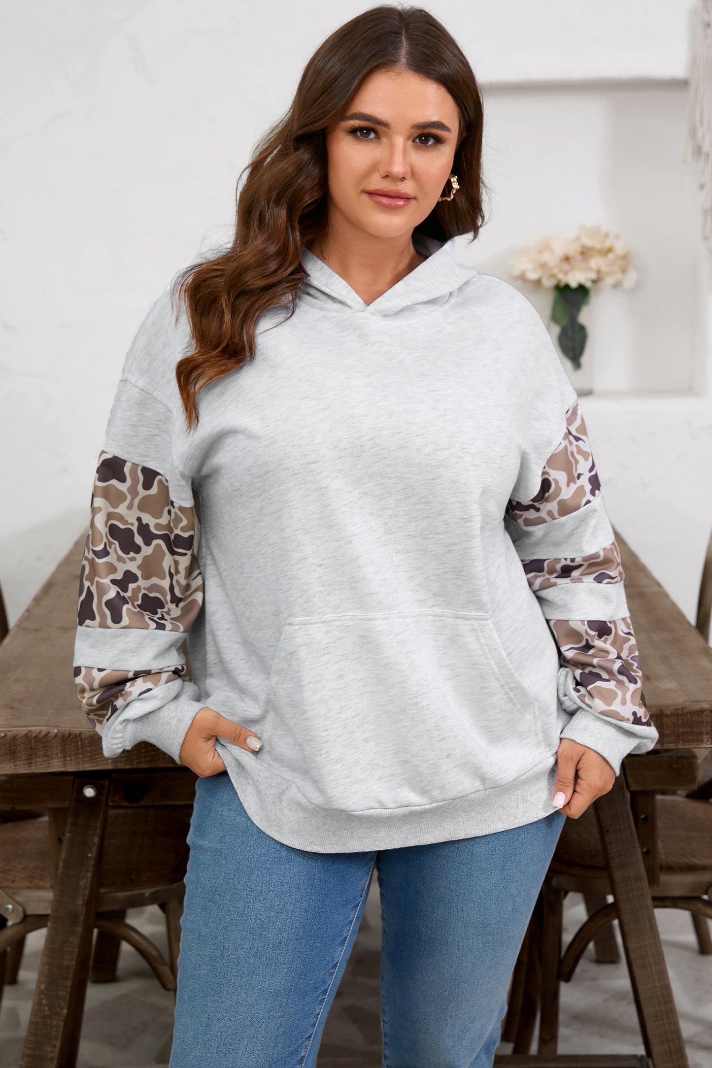 Plus Size Camo Patchwork Asymmetric Sleeve Hoodie
