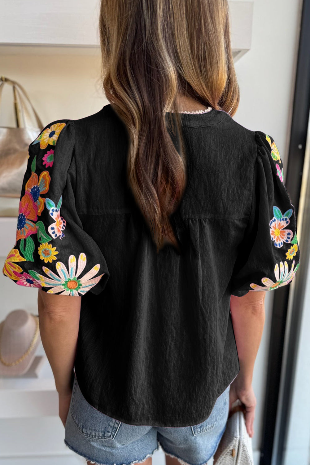 Floral Embroidered Puff Sleeve Blouse