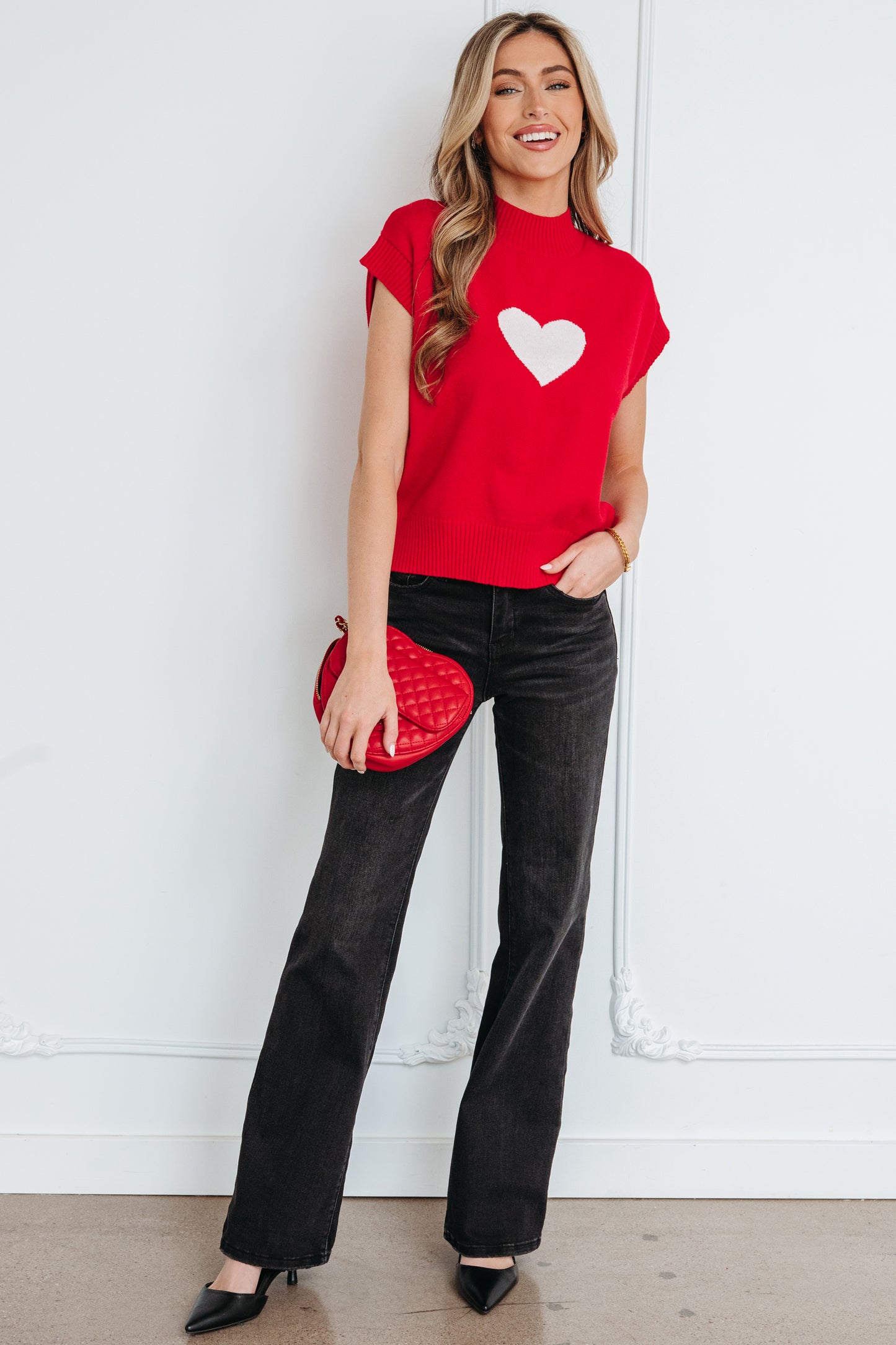 Heart Graphic Cropped Short Sleeve Sweater
