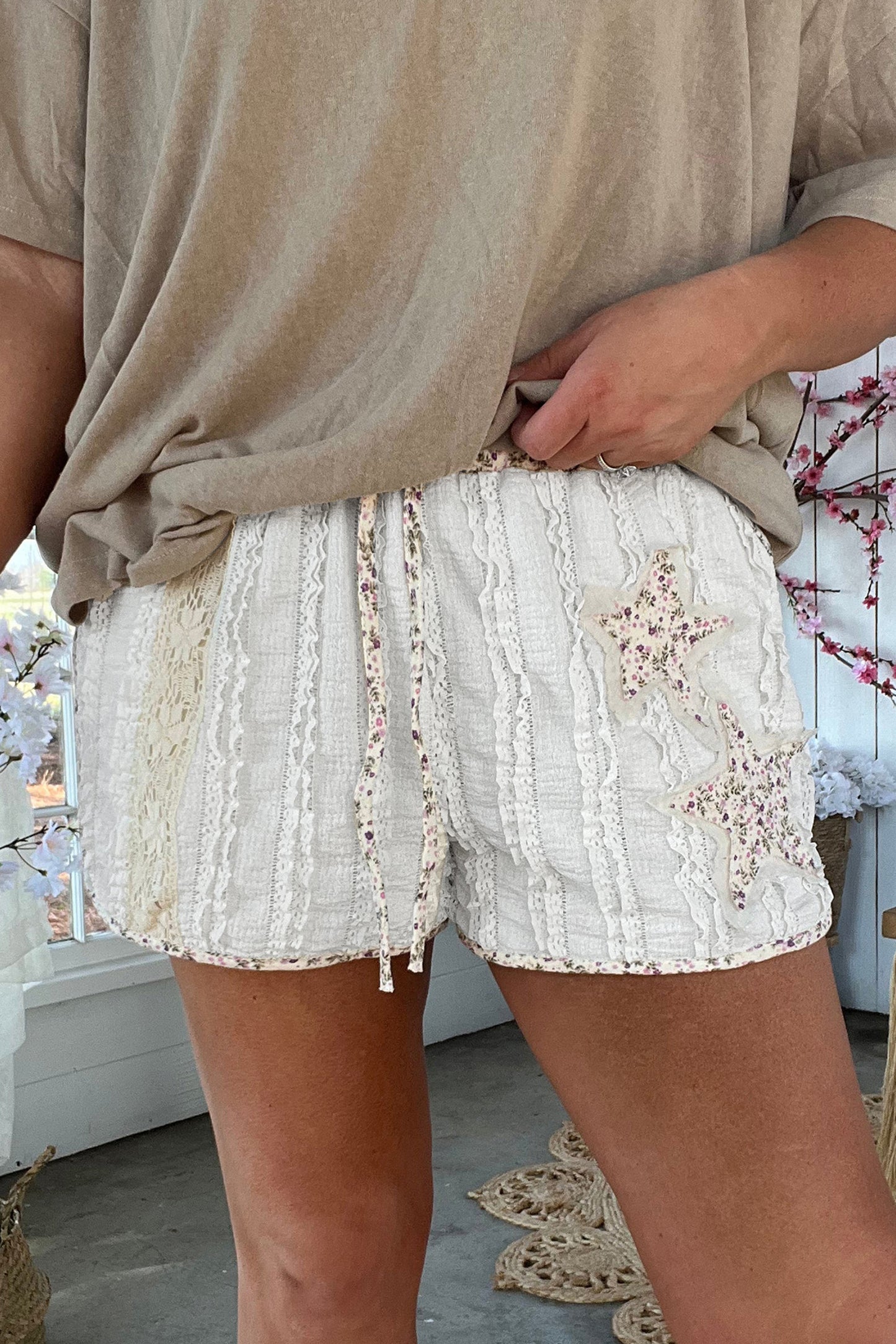 Floral Textured Lace Star Patch Drawstring Shorts