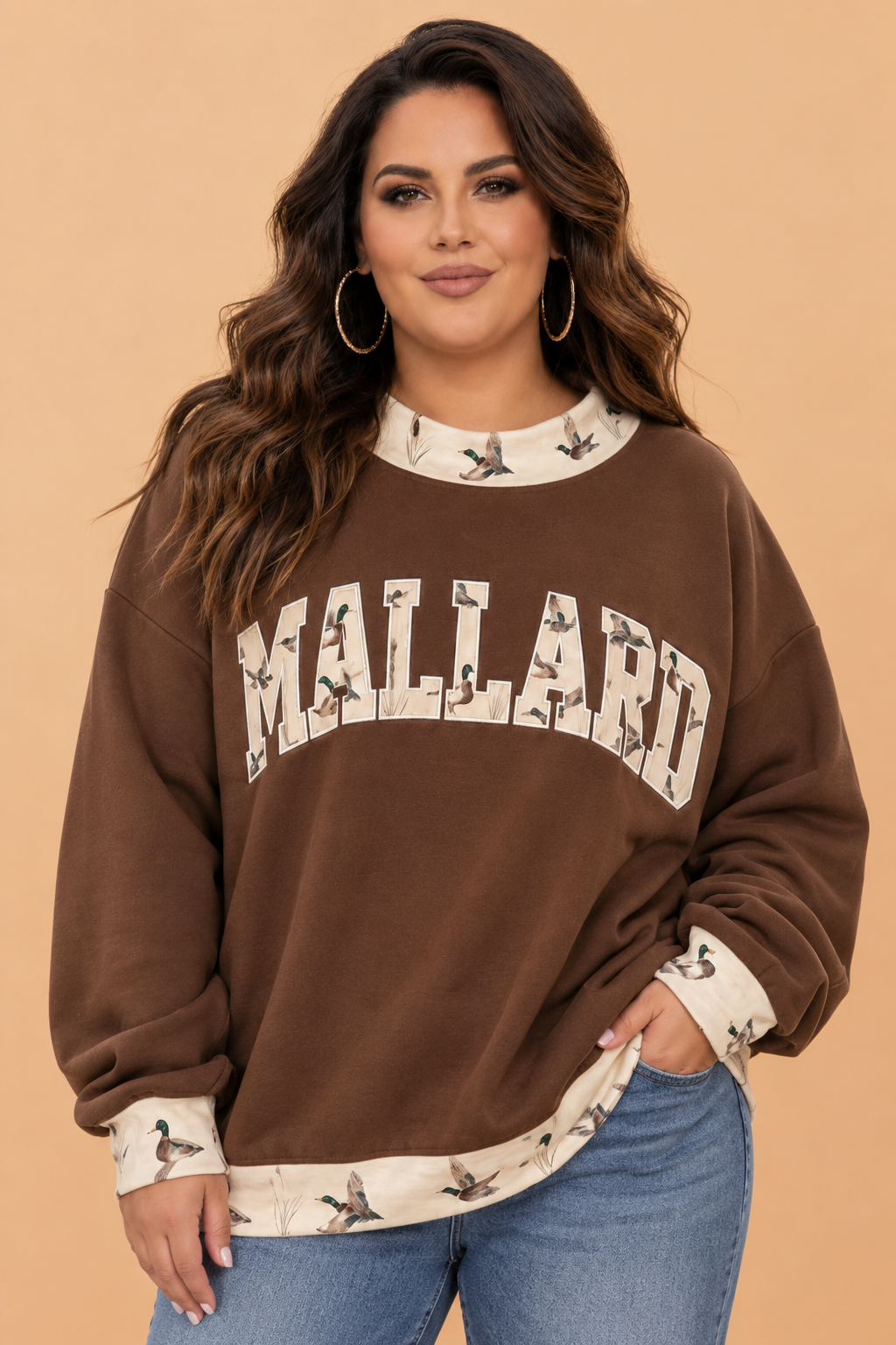 Plus Size MALLARD Letter Print Contrast Trim Sweatshirt
