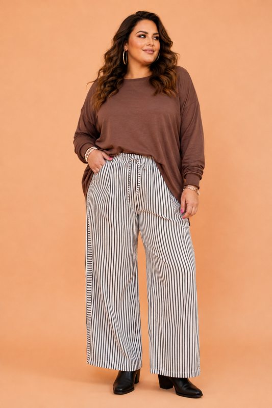 Plus Size Stripe Tie Waist Wide Leg Pants