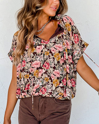 Floral Short Sleeve V-Neck Blouse