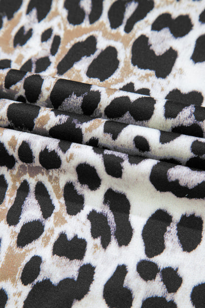 Plus Size Leopard Contrast Trim Short Sleeve Top