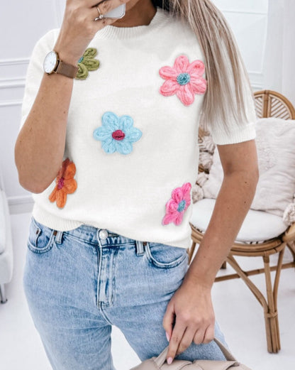 Floral Applique Short Sleeve Sweater