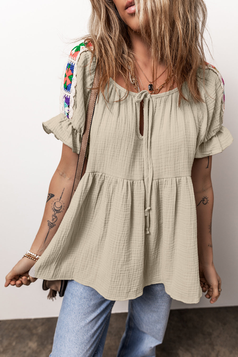 Crinkle Embroidered Bubble Sleeve Blouse