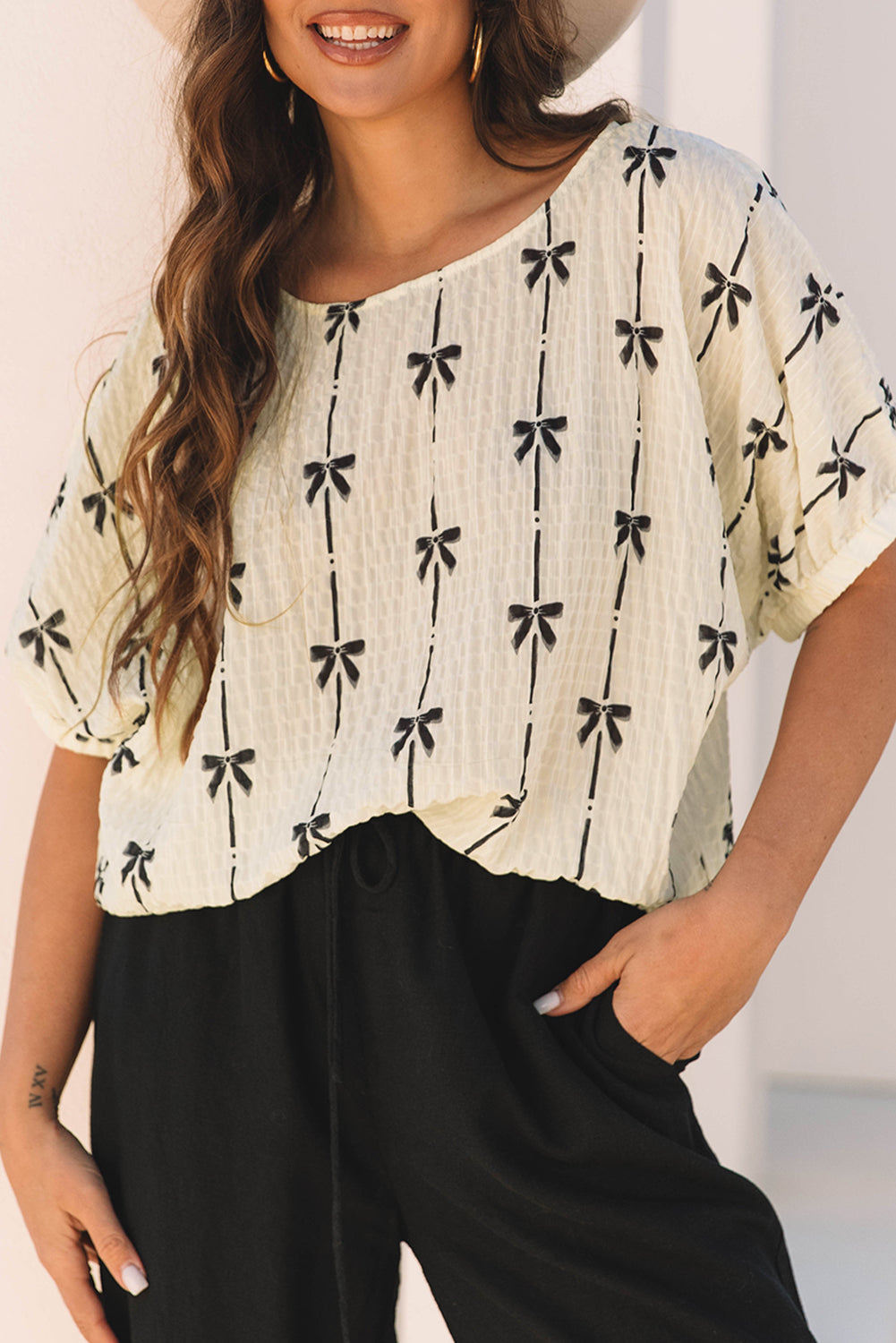 Bow Textured Puff Sleeve Top