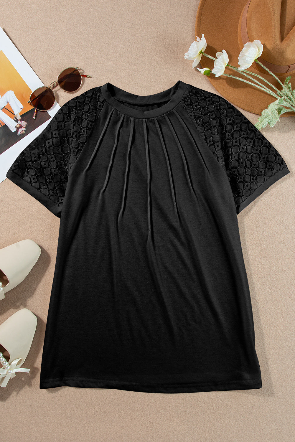 Lace Raglan Sleeve Pleated Tee