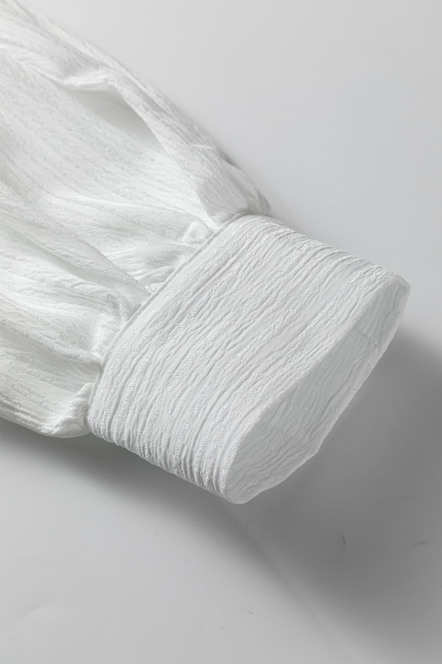 Solid Crinkled Lantern Sleeve Buttoned Shirt
