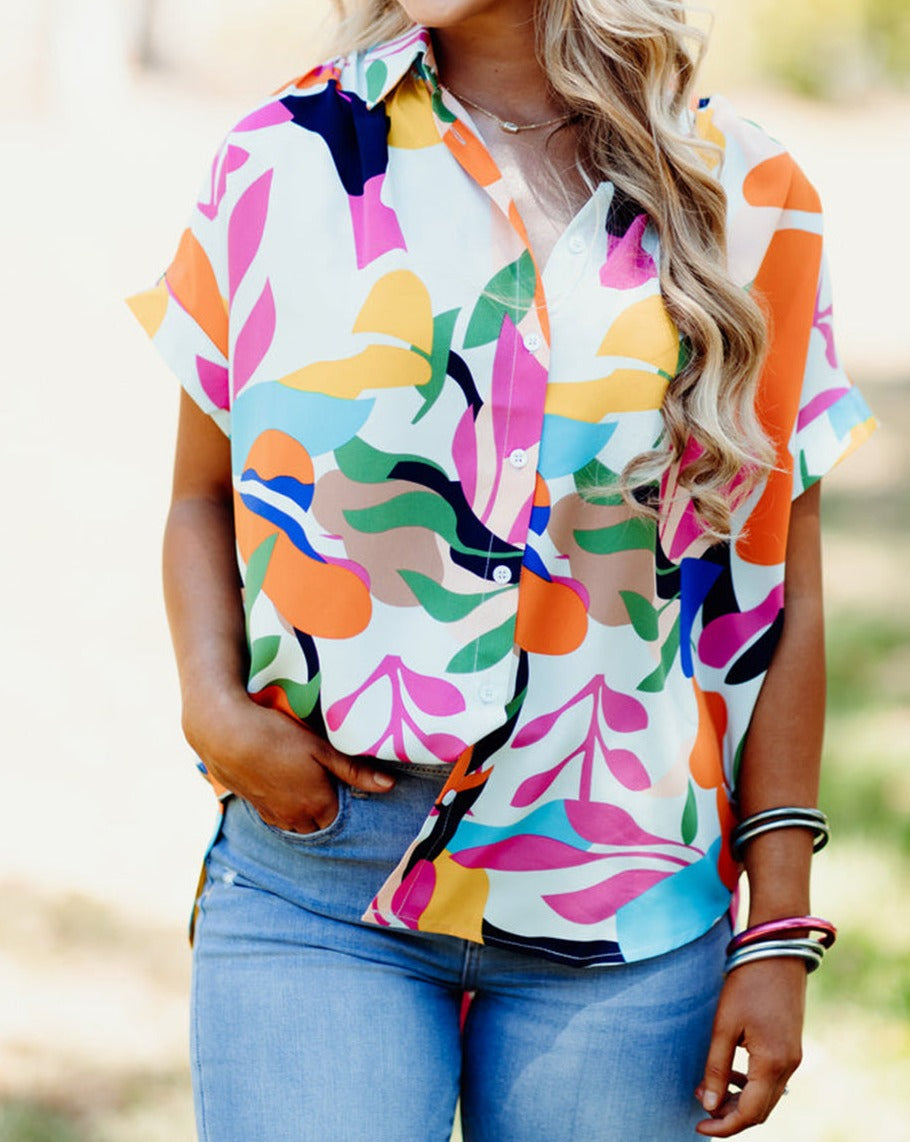 Abstract Short Sleeve Buttoned Shirt