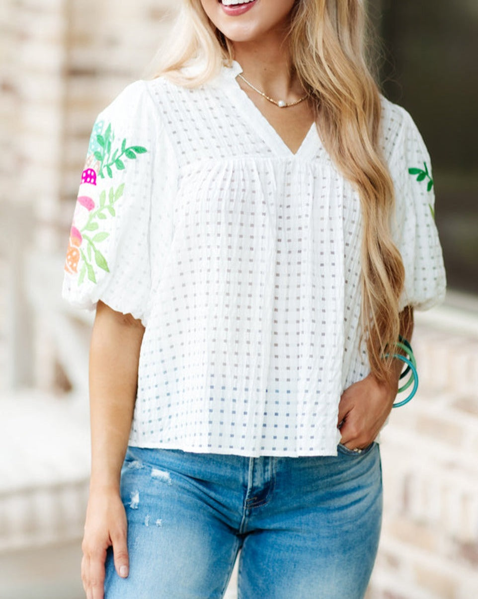 Floral Embroidered Puff Sleeve Blouse