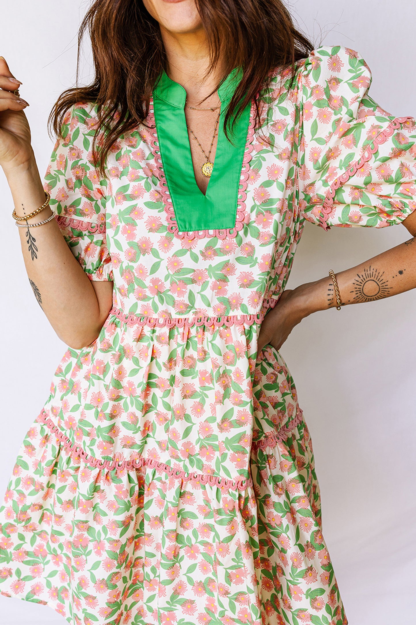 Floral Ricrac Trim Contrast V-Neck Puff Sleeve Dress