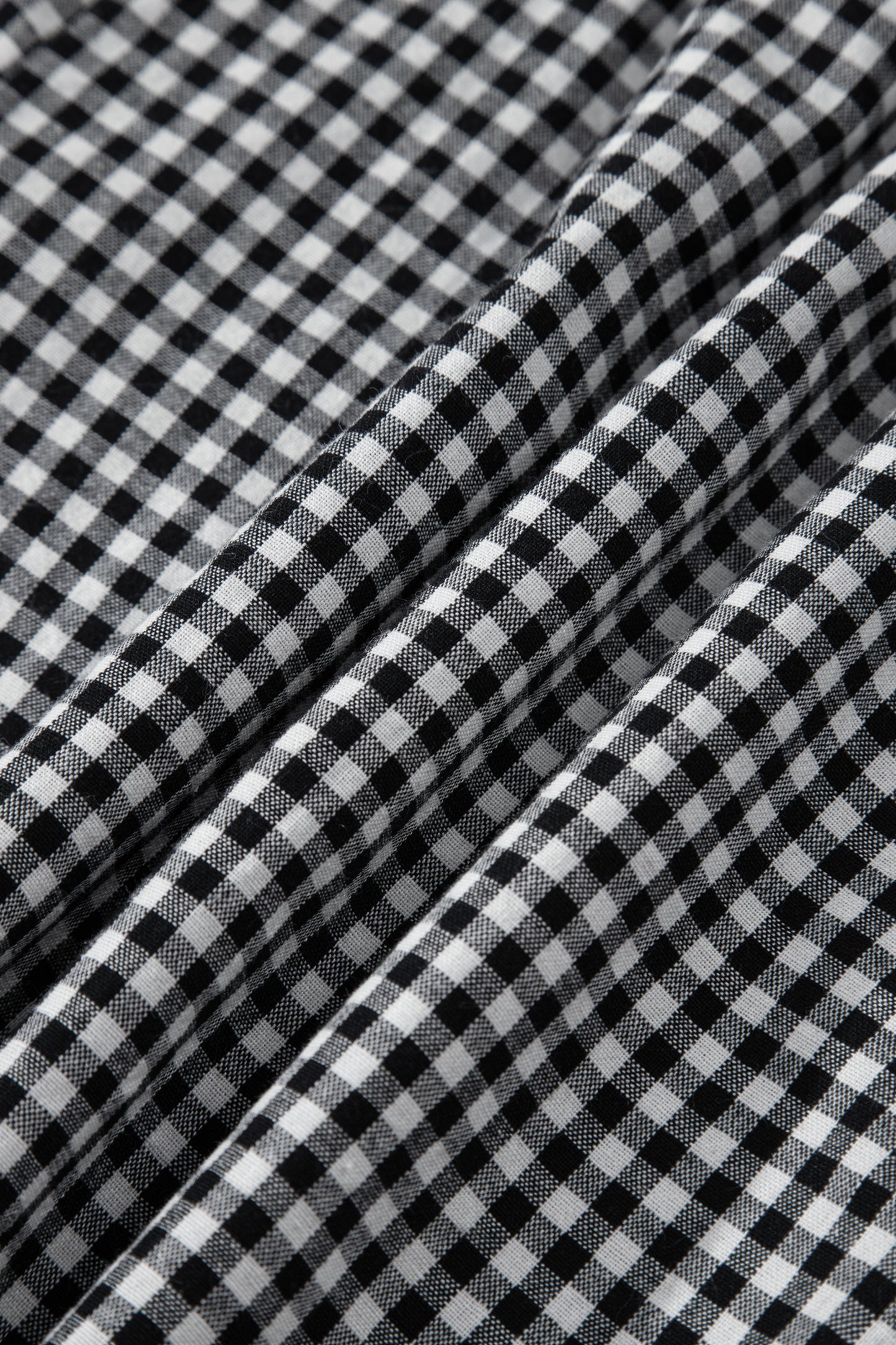 Plus Size Gingham Plaid Ruffle Contrast Trim Shorts