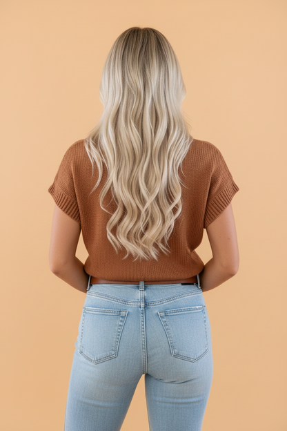 Western Horseshoe Pattern Short Sleeve Knit Top