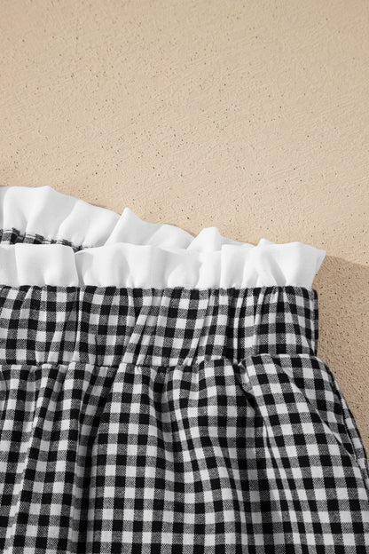 Plus Size Gingham Plaid Ruffle Contrast Trim Shorts