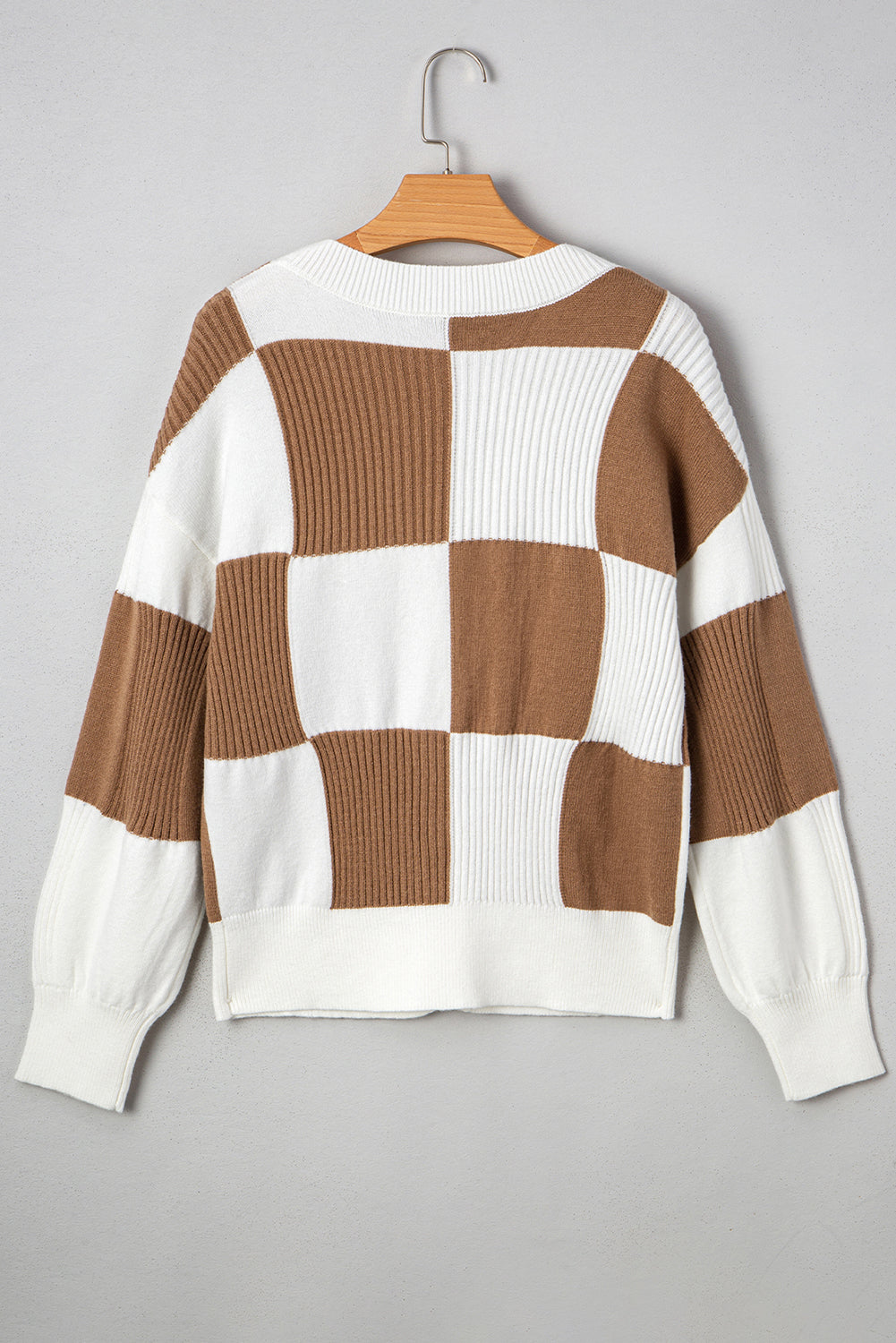 Checker Buttoned V-Neck Sweater Cardigan