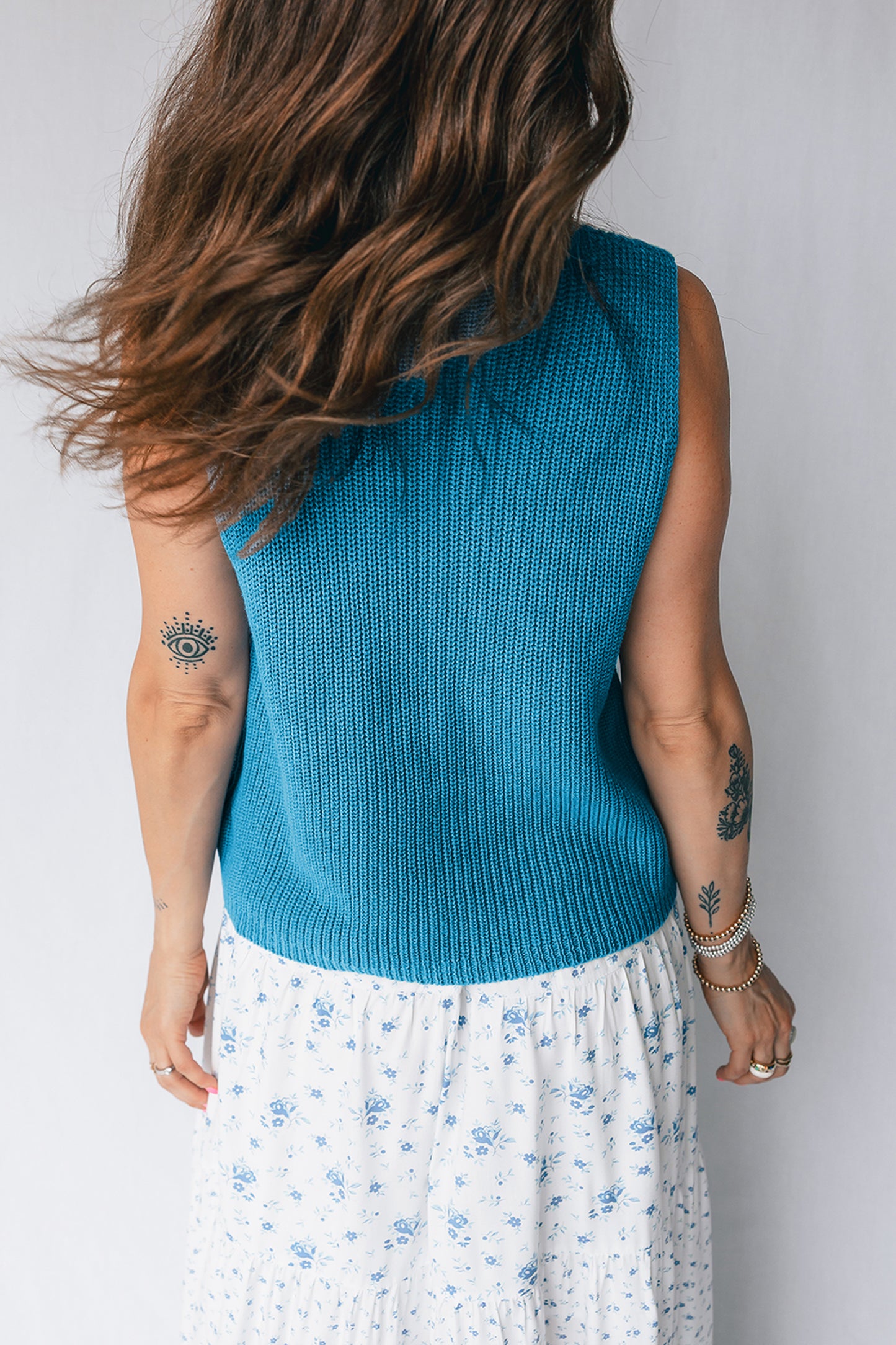 Summer Sleeveless Crewneck Sweater Top