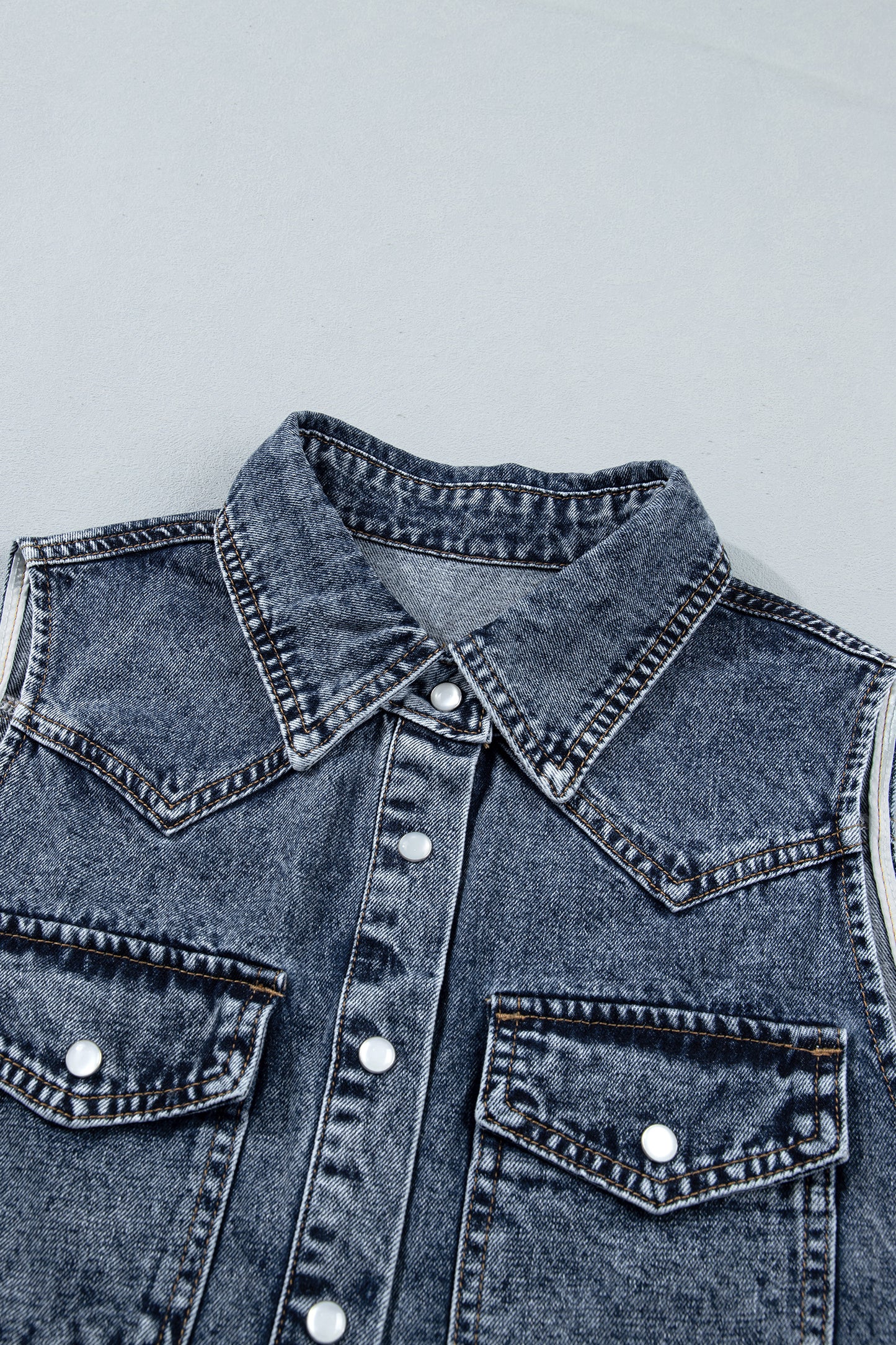 Western Solid Denim Buttoned Pocket Sleeveless Vest