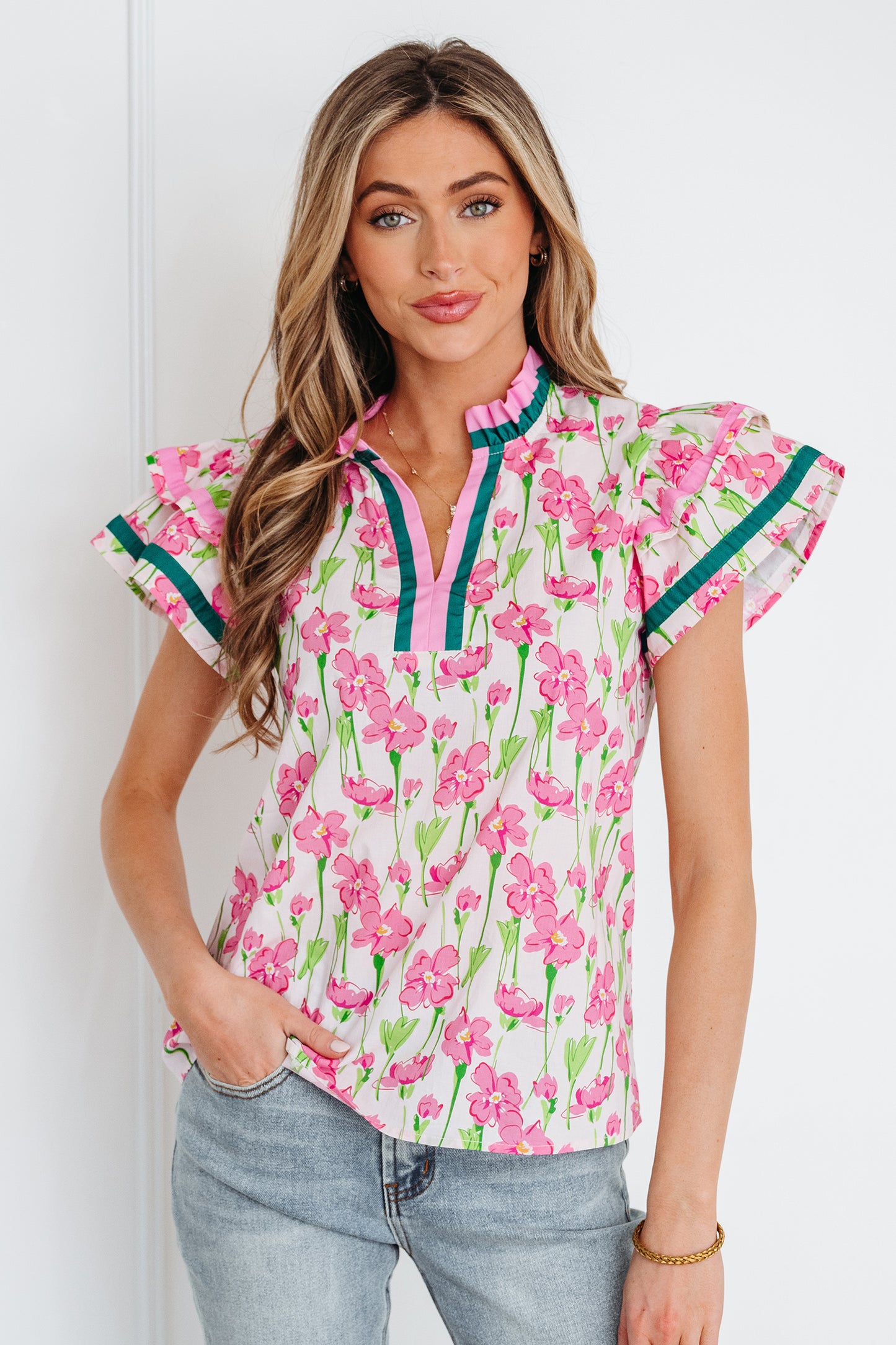 Floral Contrast Trim V-Neck Ruffle Short Sleeve Blouse