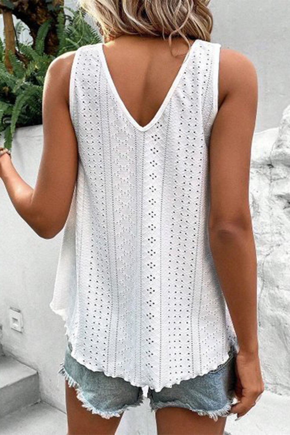 Eyelet Lace Trim V-Neck Tank Top