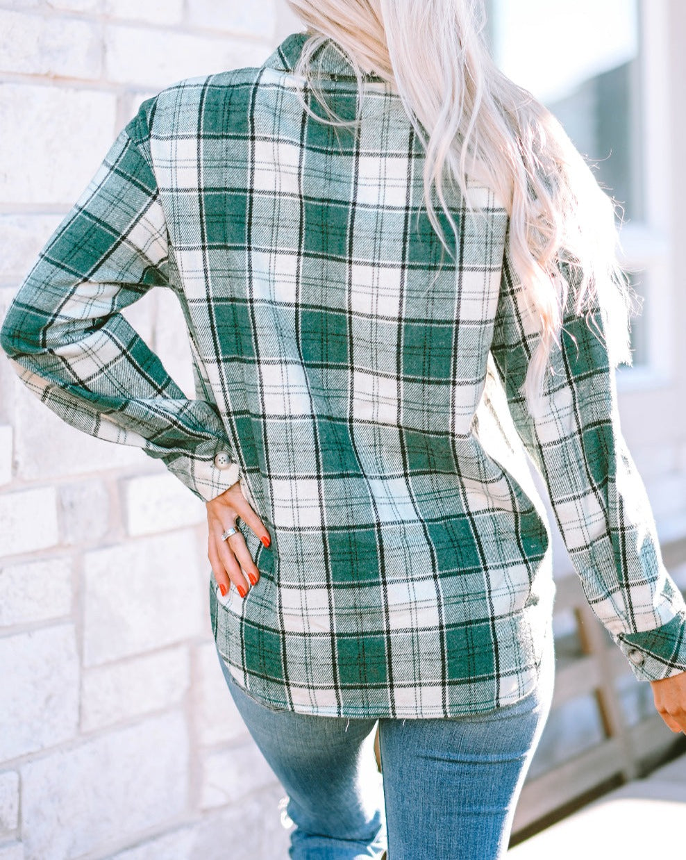 Plaid Flap Pocket Buttoned Shirt