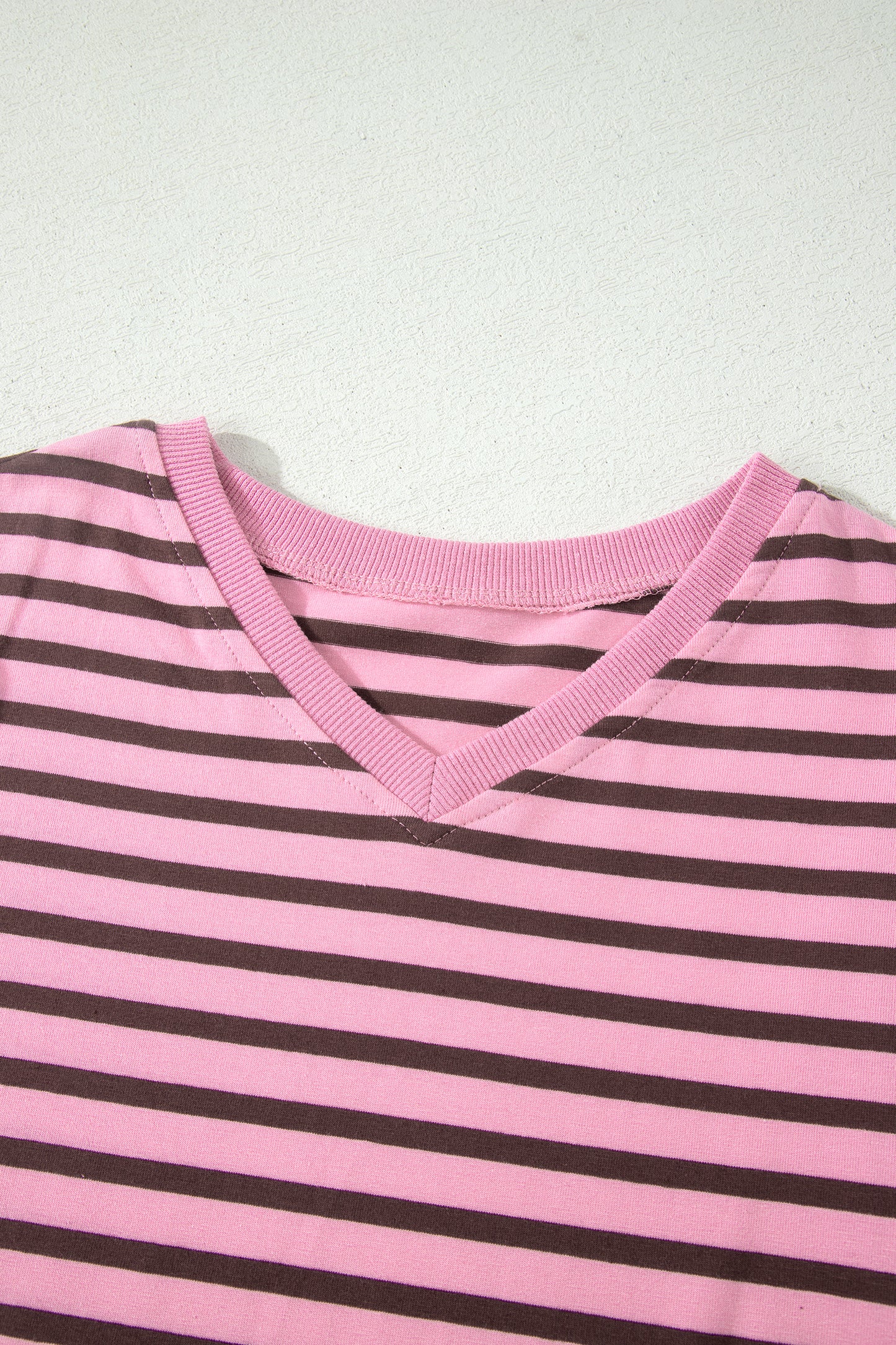 Stripe Ribbed Trim V-Neck Puff Sleeve Top