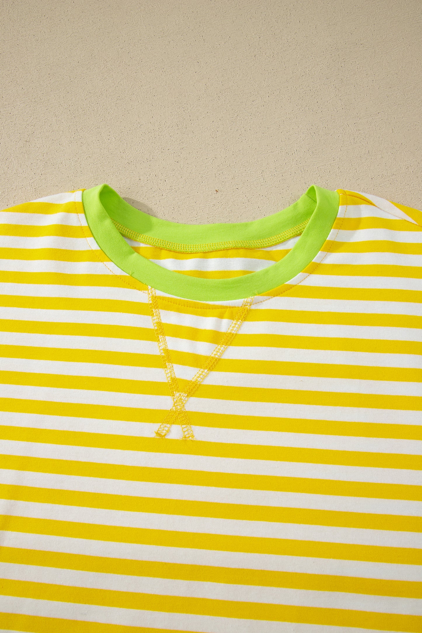 Stripe Contrast Trim Tee & Drawstring Shorts Set